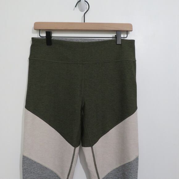 Outdoor Voices Womens Sz L Green Cream Gray 7/8 Springs Legging High Waist - Picture 3 of 5